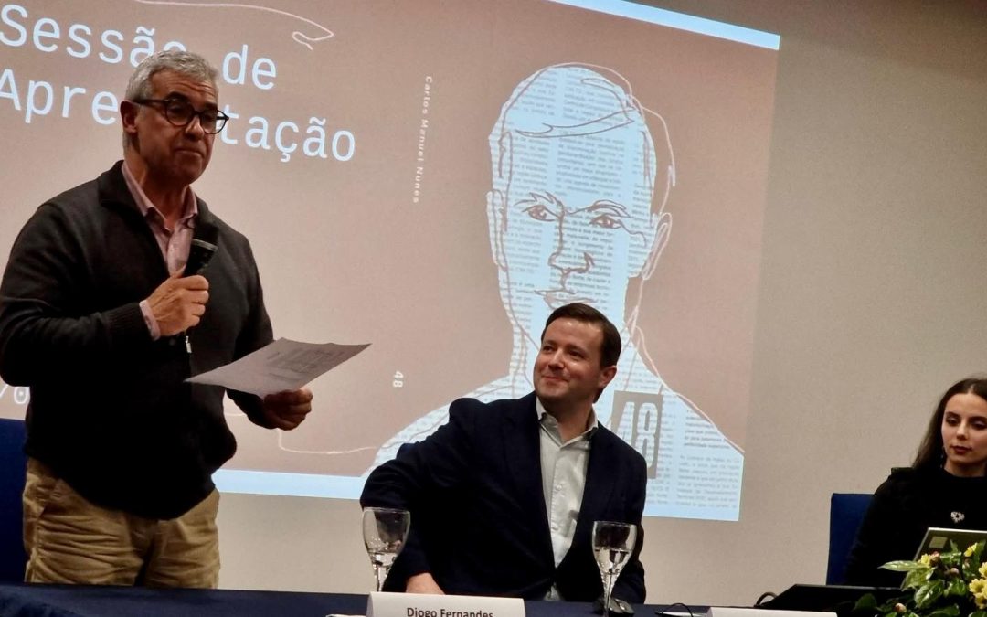 Biblioteca Municipal acolhe apresentação do livro “48”